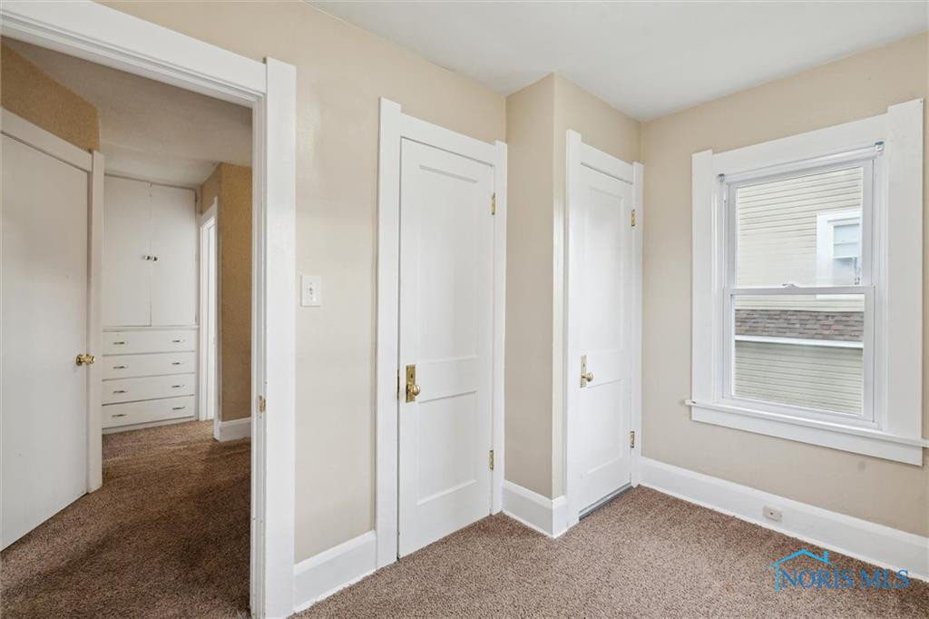 1708 Hinsdale Drive