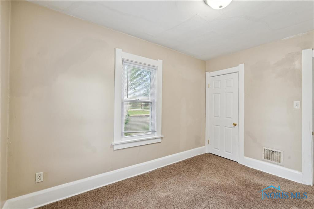 1708 Hinsdale Drive