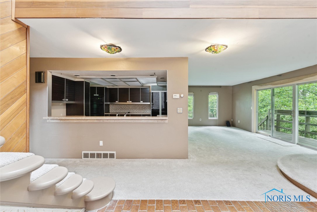 1250 Hidden Ridge Road