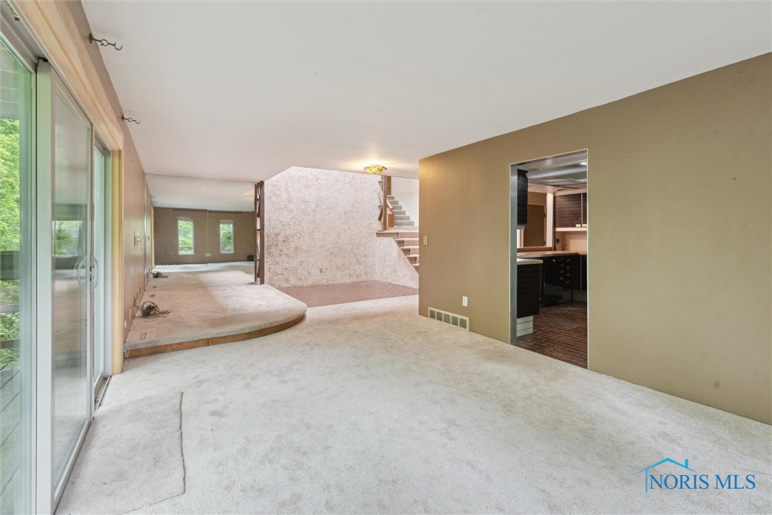 1250 Hidden Ridge Road