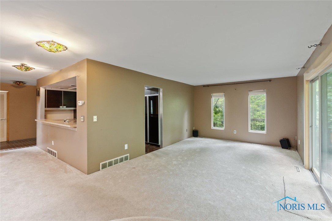 1250 Hidden Ridge Road