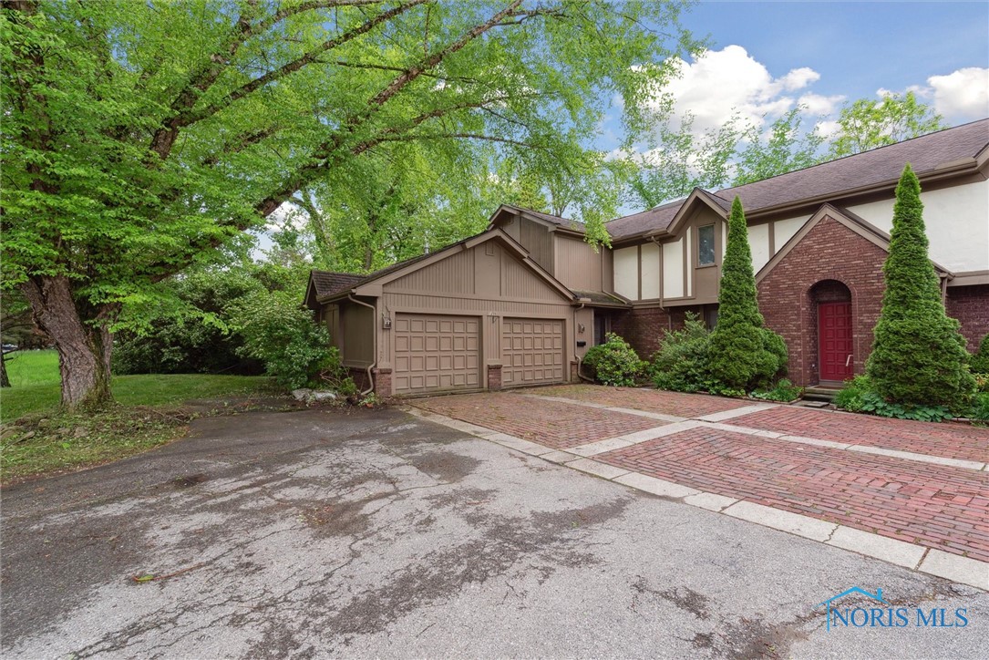 1250 Hidden Ridge Road
