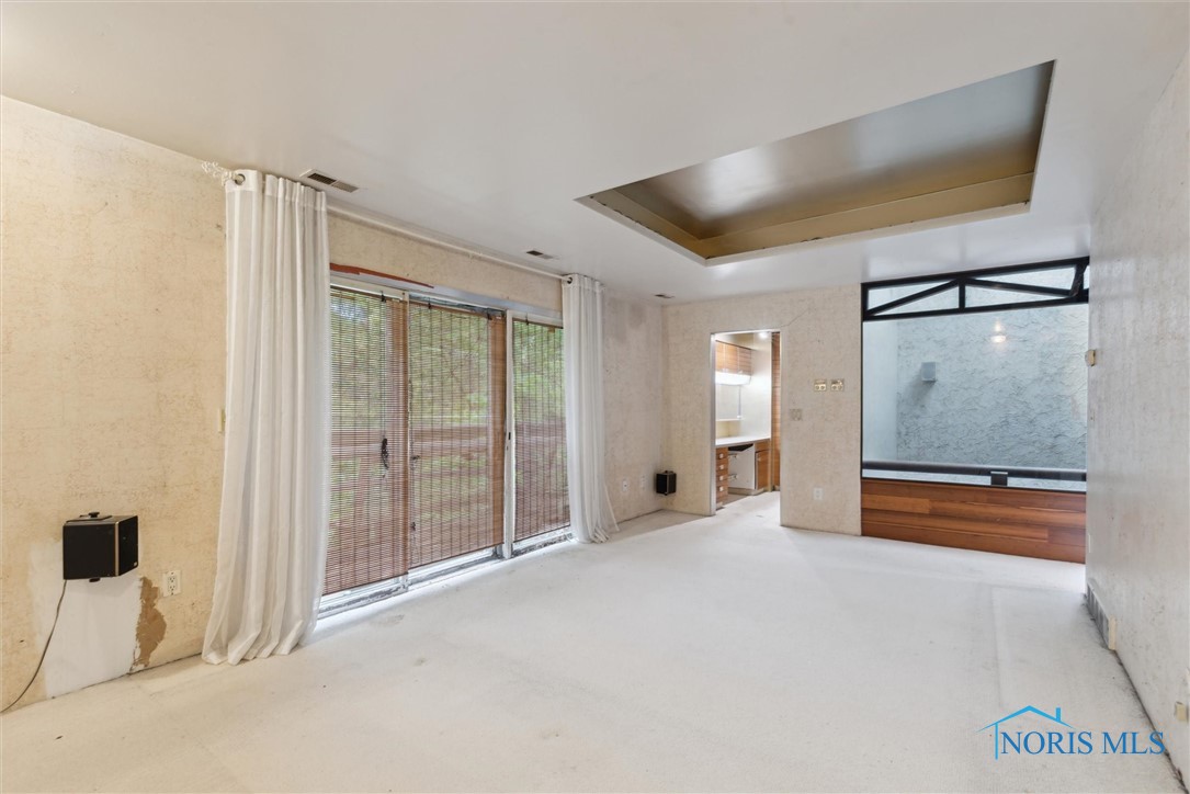 1250 Hidden Ridge Road