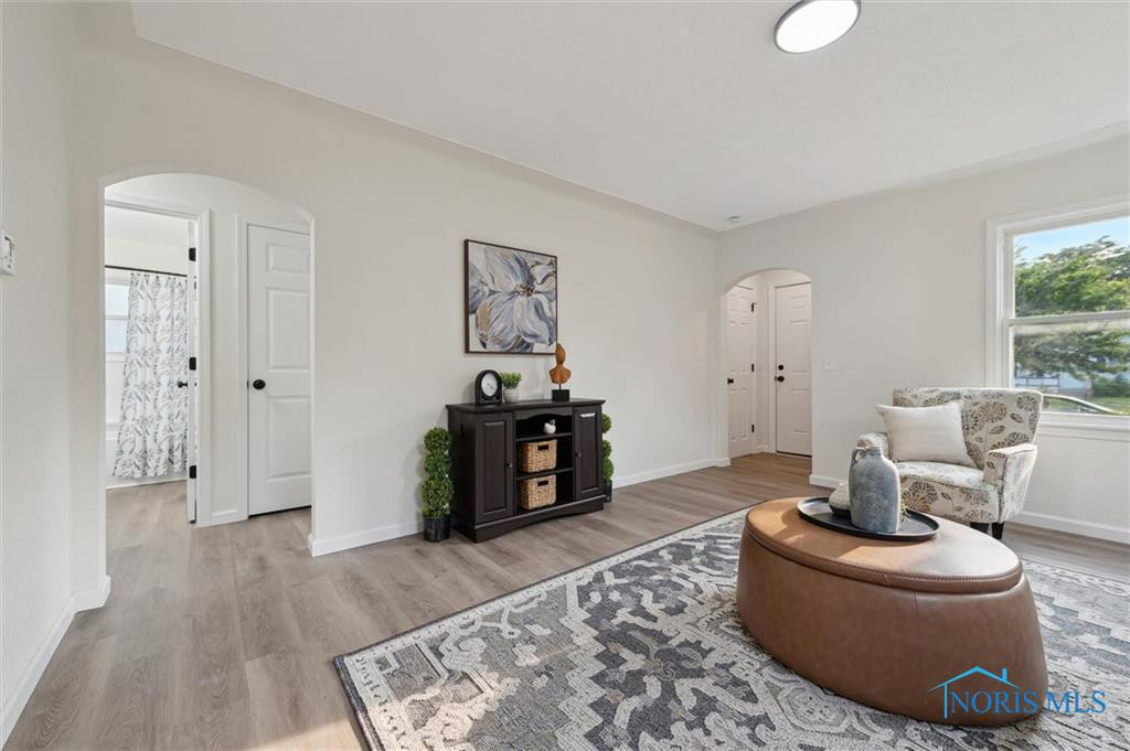 1006 Brookley Boulevard