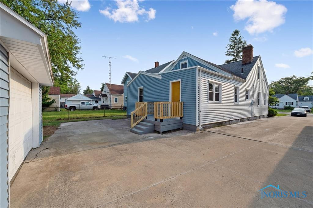 1006 Brookley Boulevard