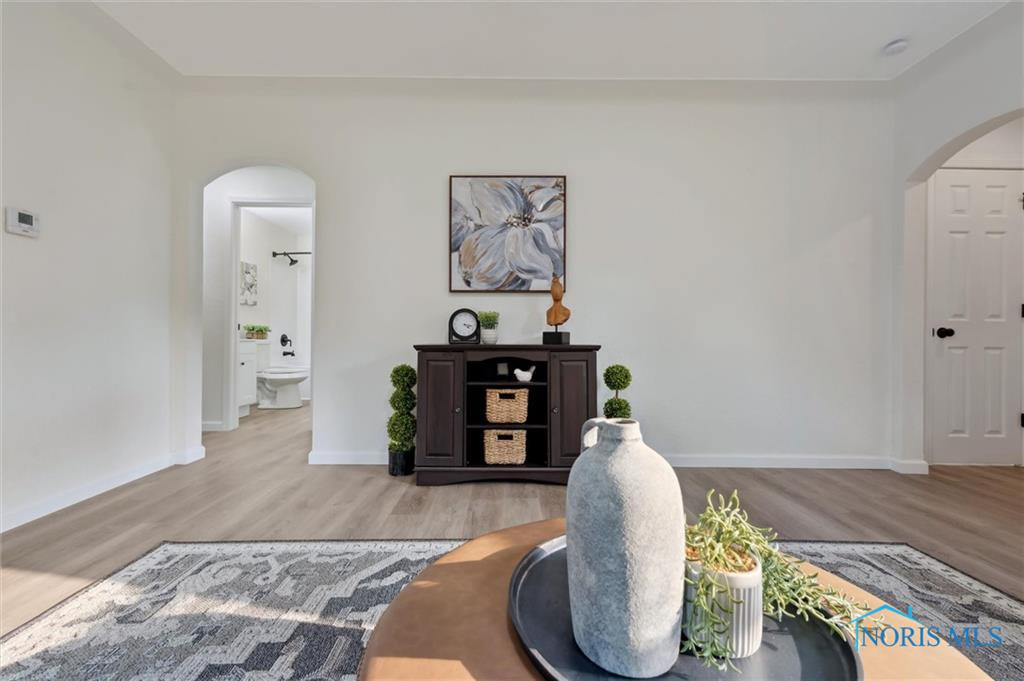 1006 Brookley Boulevard