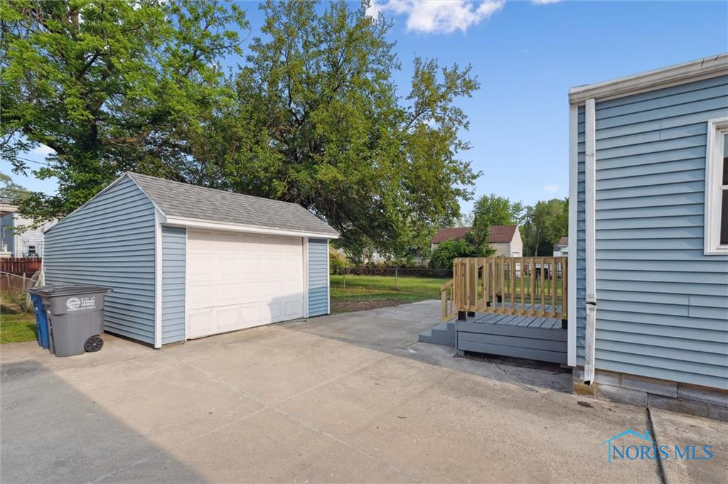 1006 Brookley Boulevard