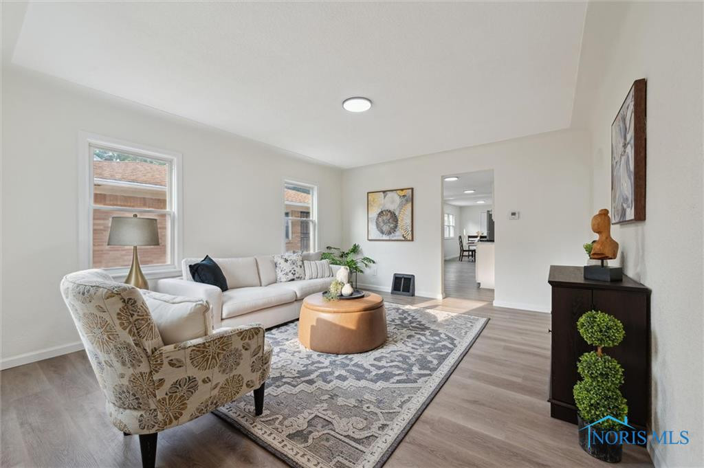 1006 Brookley Boulevard