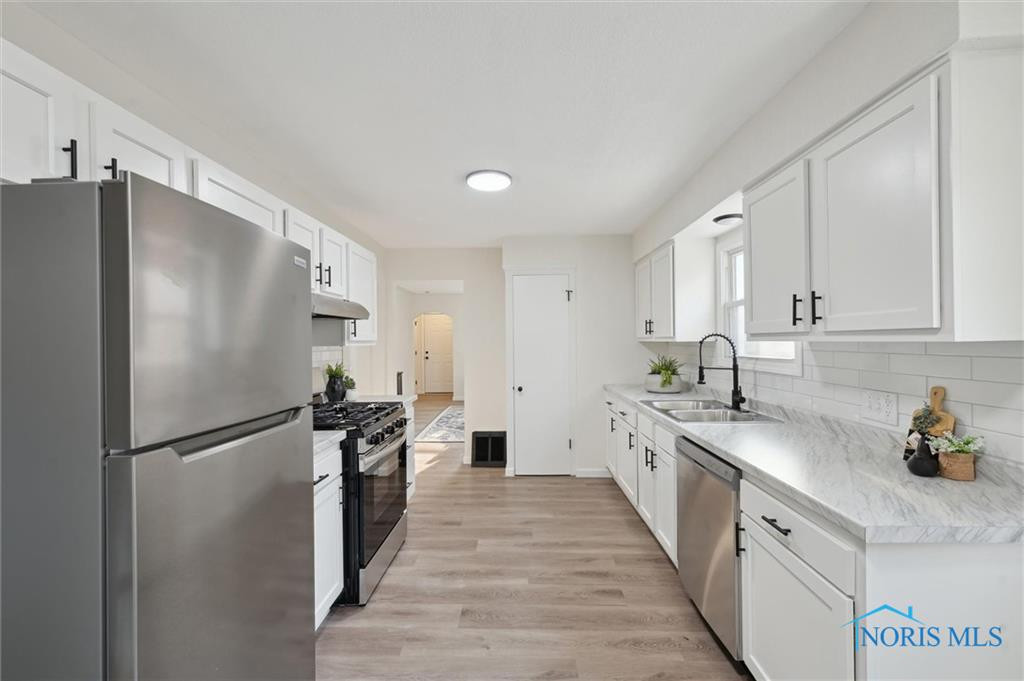 1006 Brookley Boulevard