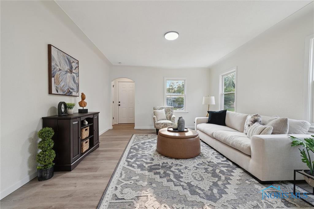 1006 Brookley Boulevard