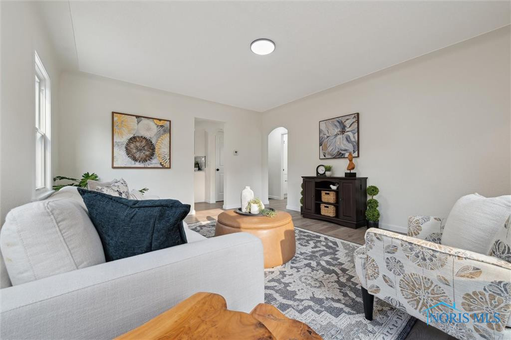 1006 Brookley Boulevard