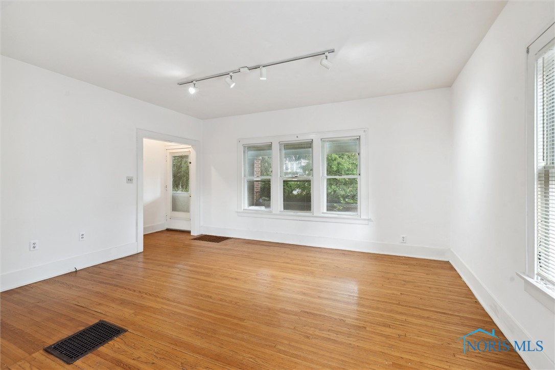 1415 Kenyon Drive