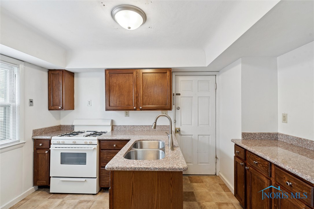 1415 Kenyon Drive