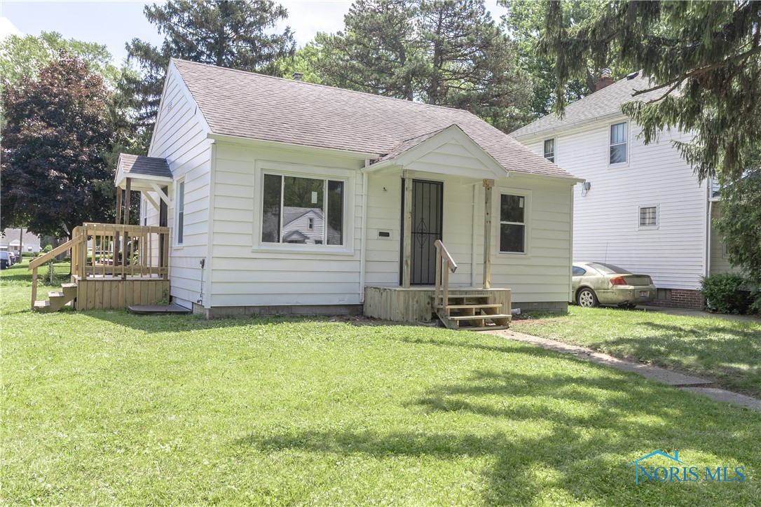 926 Searles Road