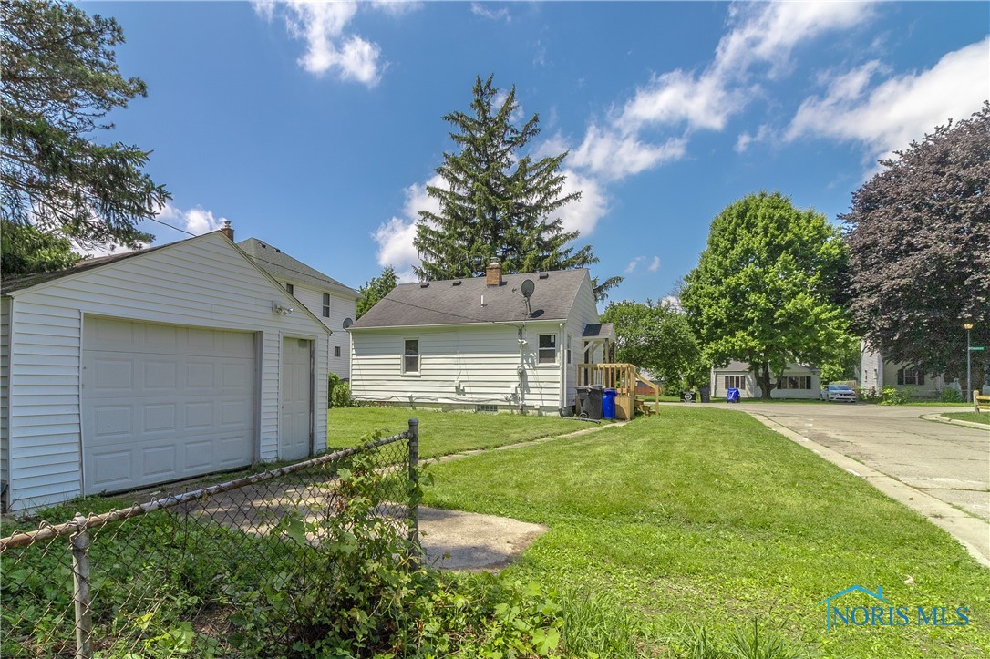 926 Searles Road