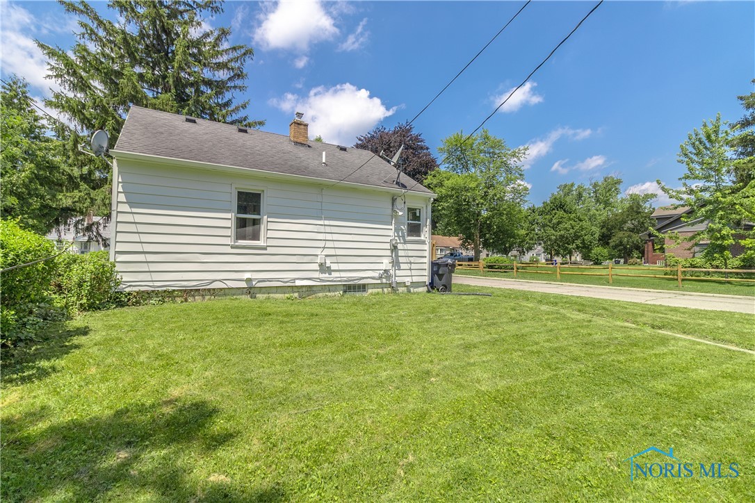926 Searles Road