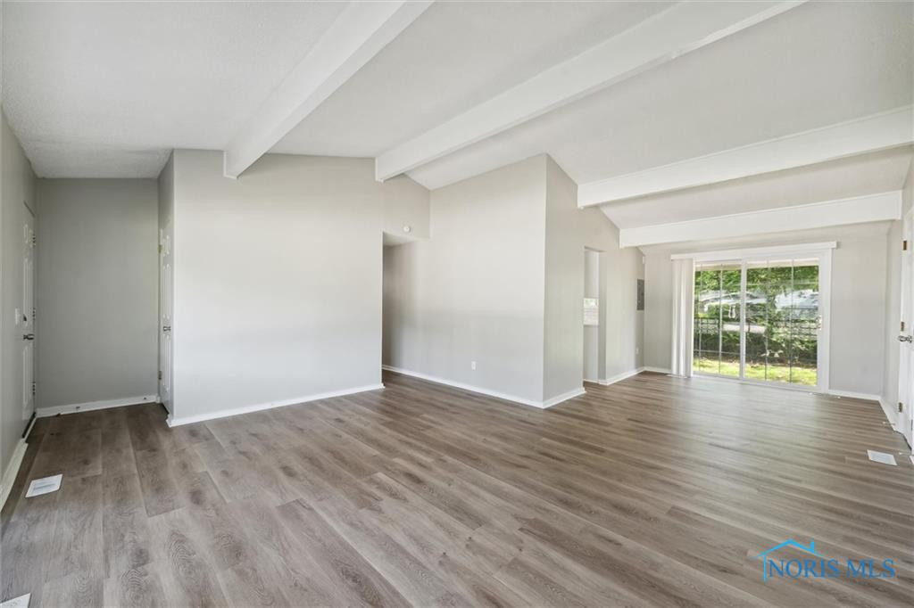 804 Village Trail Drive