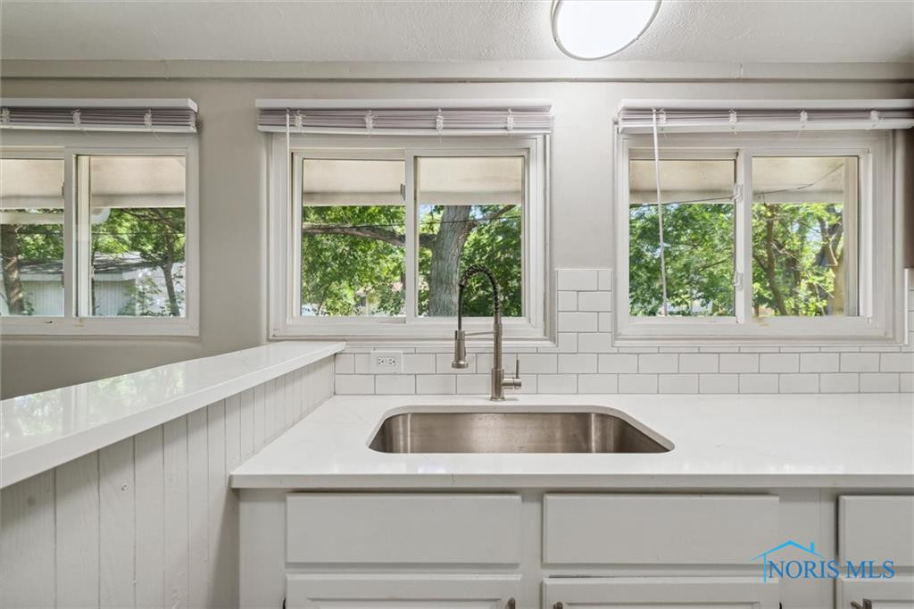 804 Village Trail Drive