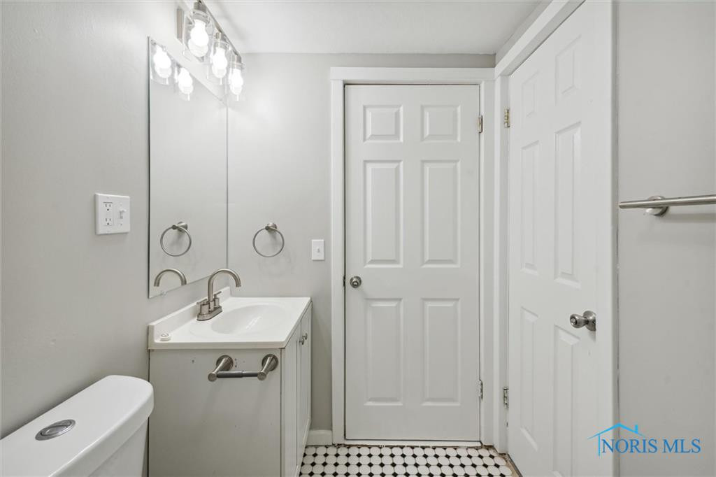 804 Village Trail Drive