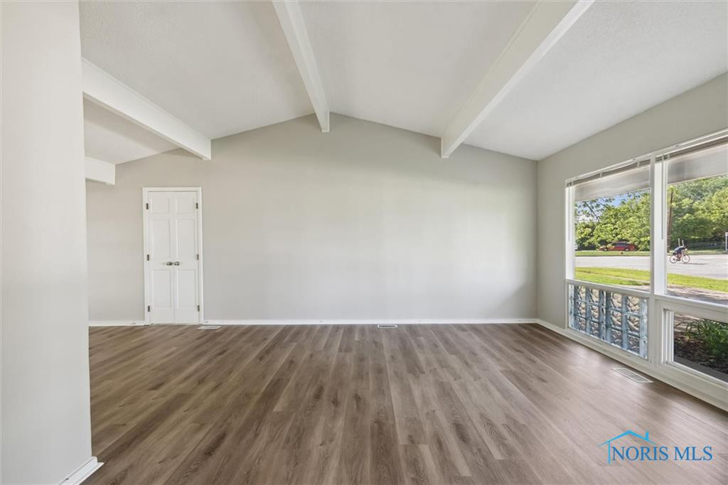 804 Village Trail Drive