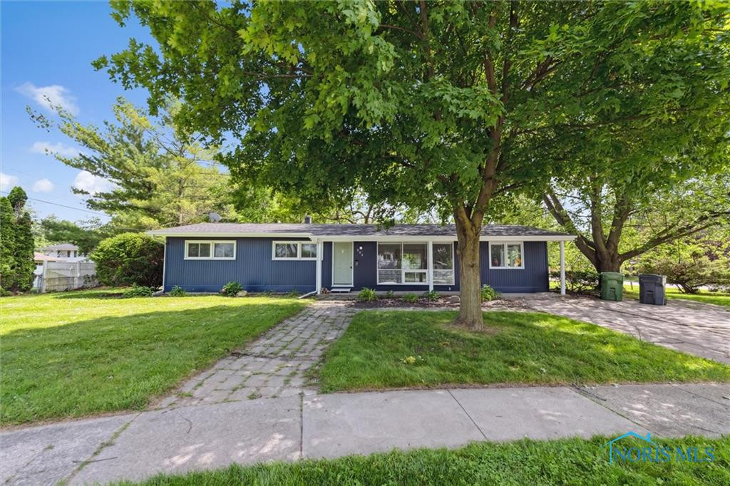 804 Village Trail Drive