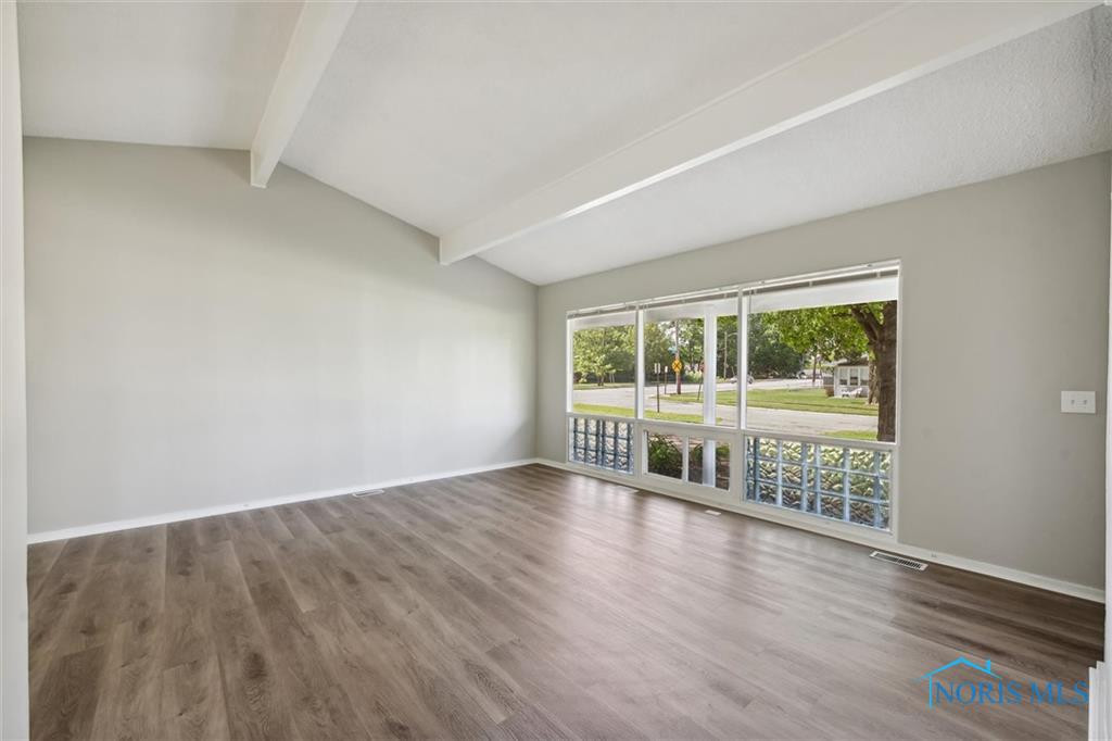 804 Village Trail Drive