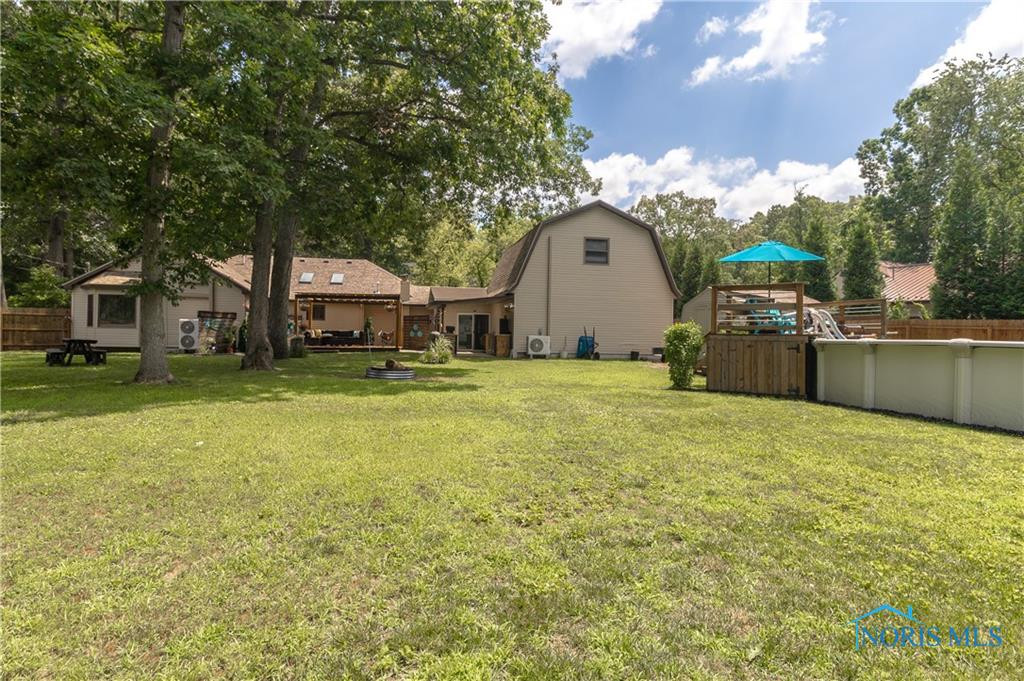 8411 Larch Road
