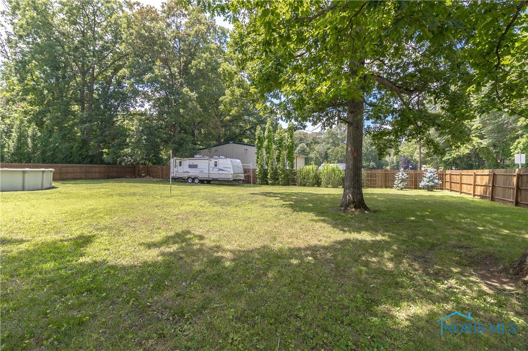 8411 Larch Road