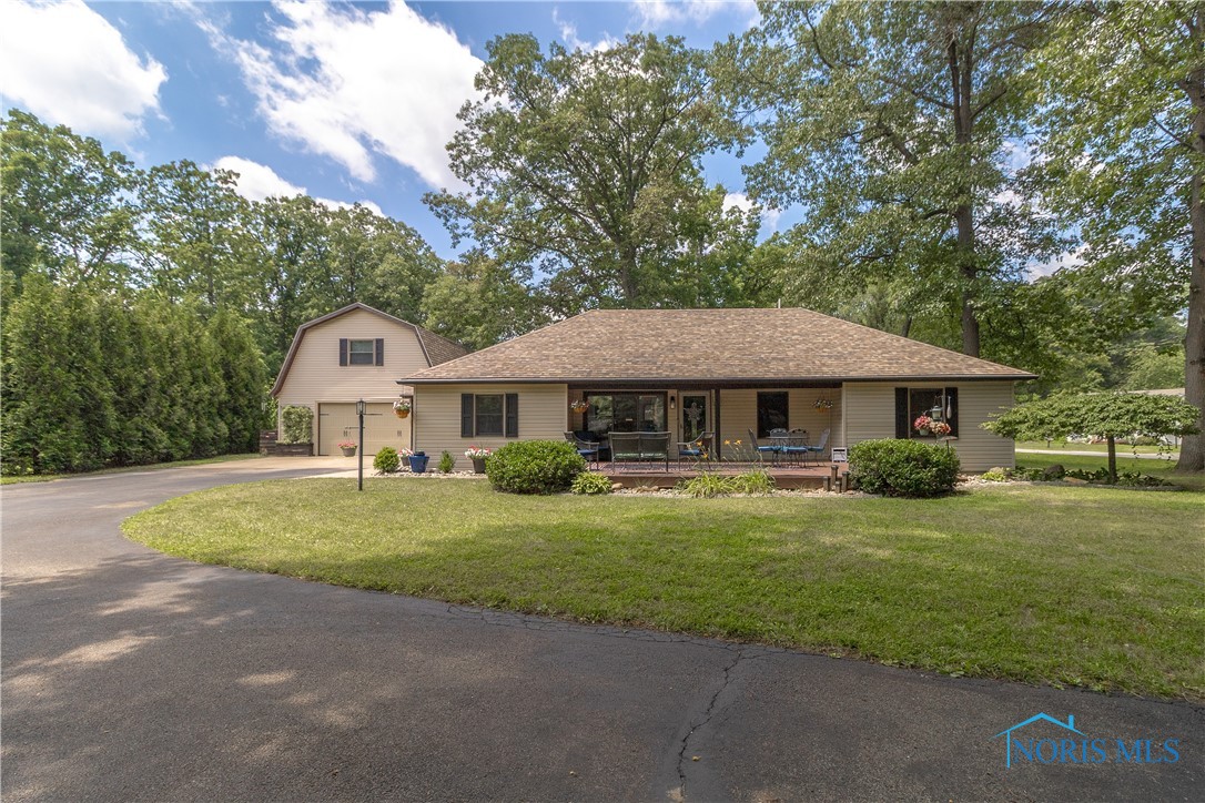 8411 Larch Road