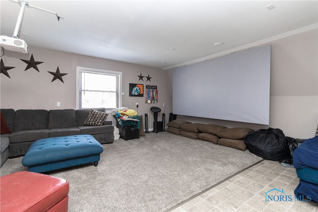 8411 Larch Road