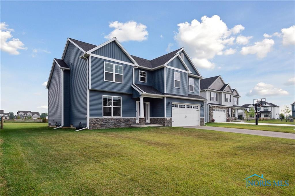 1038 Stoneleigh Road