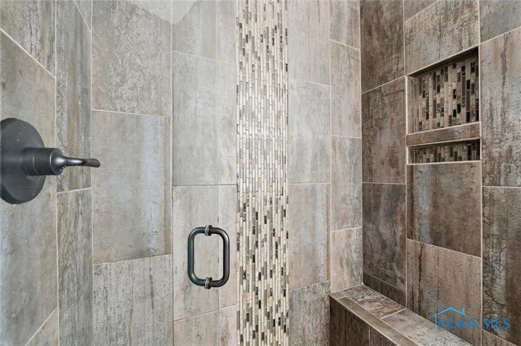 1038 Stoneleigh Road