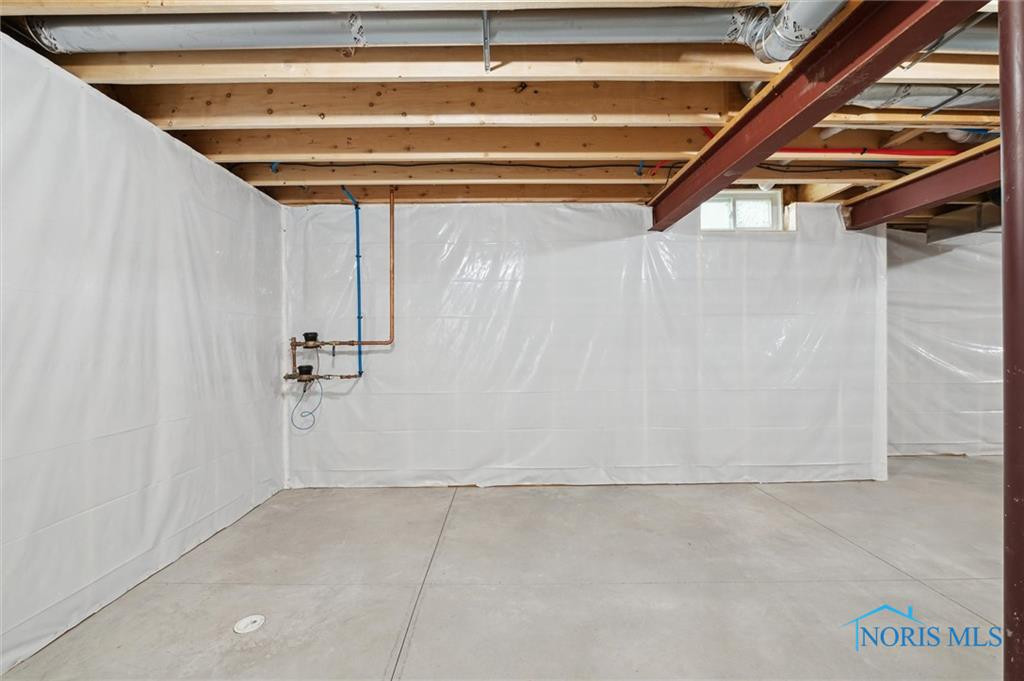 1038 Stoneleigh Road