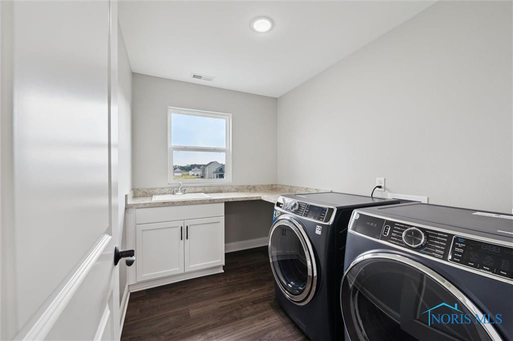 1038 Stoneleigh Road