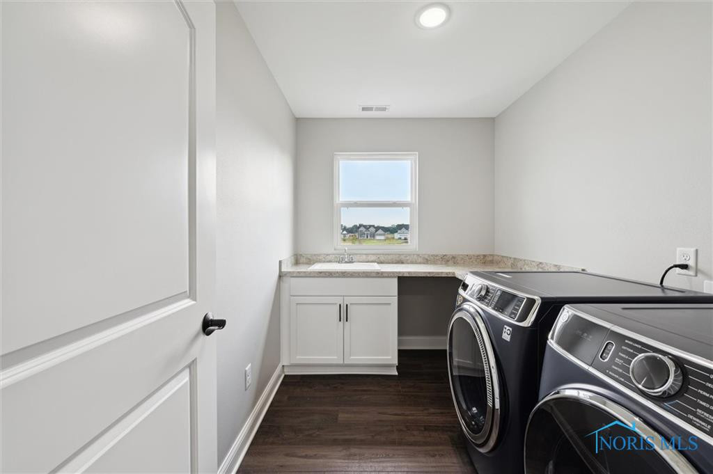 1038 Stoneleigh Road