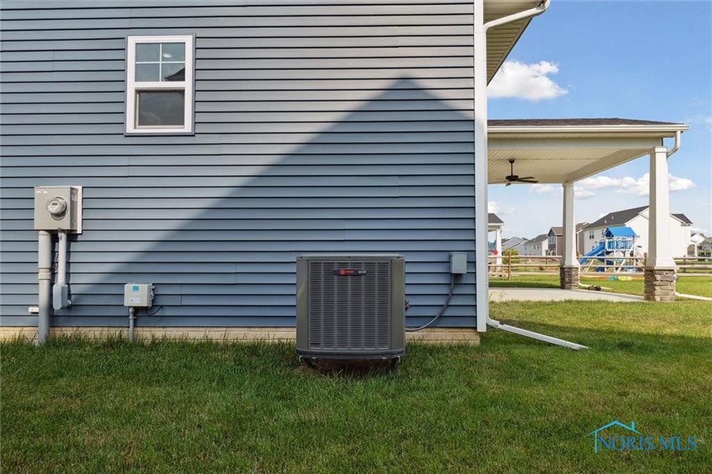 1038 Stoneleigh Road