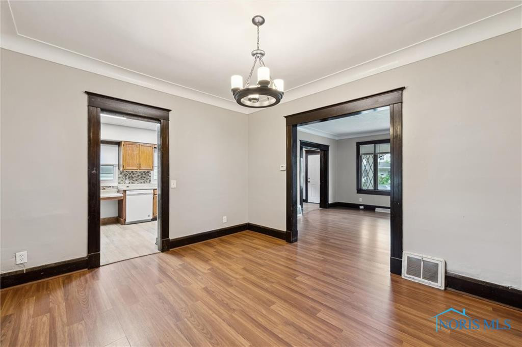 322 Valleywood Drive