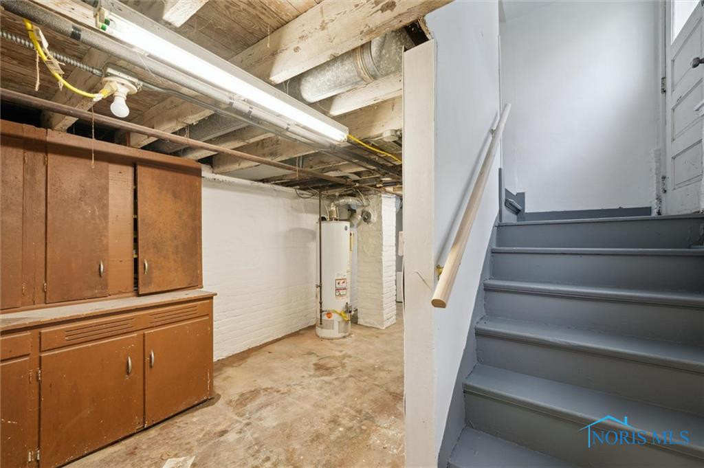 322 Valleywood Drive