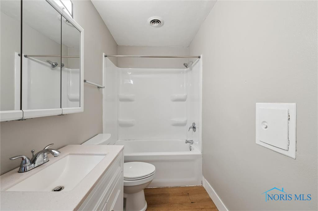 322 Valleywood Drive