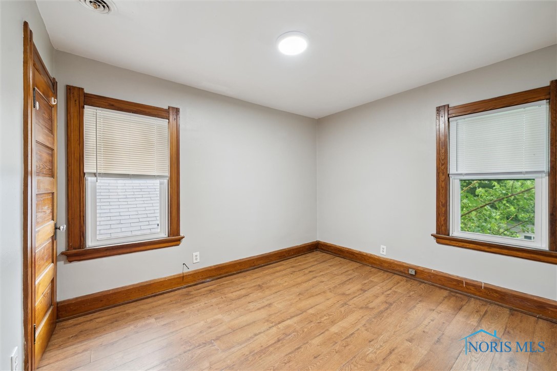 322 Valleywood Drive
