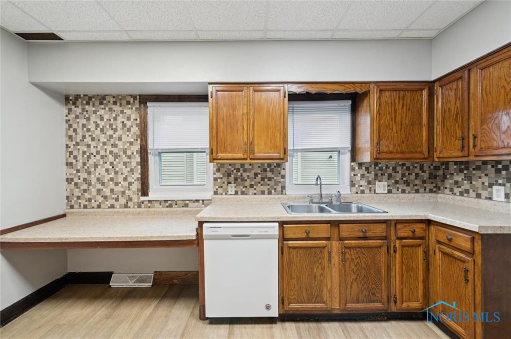 322 Valleywood Drive