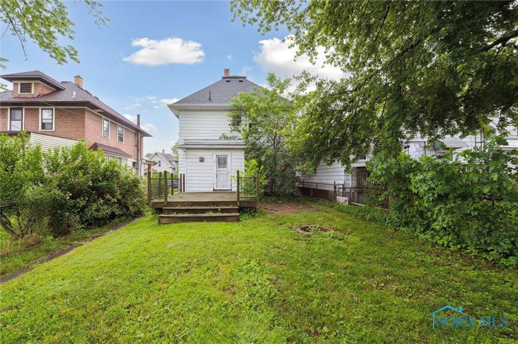 322 Valleywood Drive