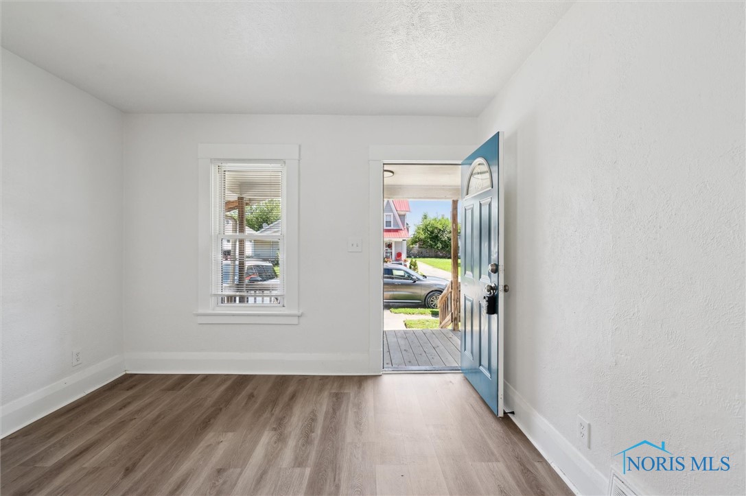 1952 Fairfax Road