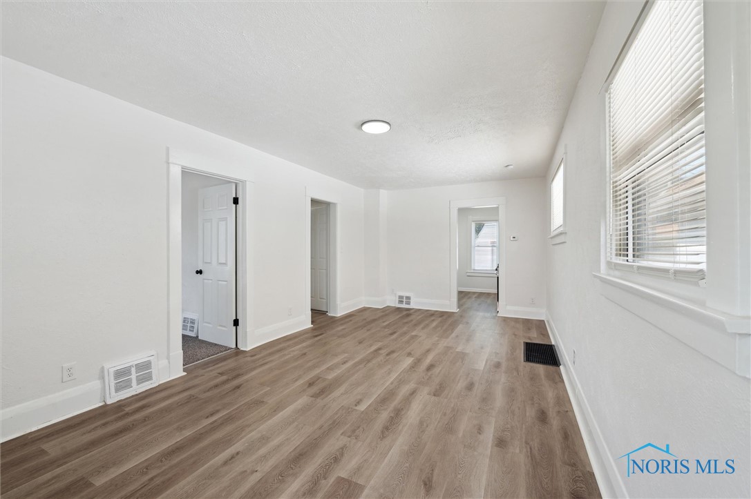 1952 Fairfax Road
