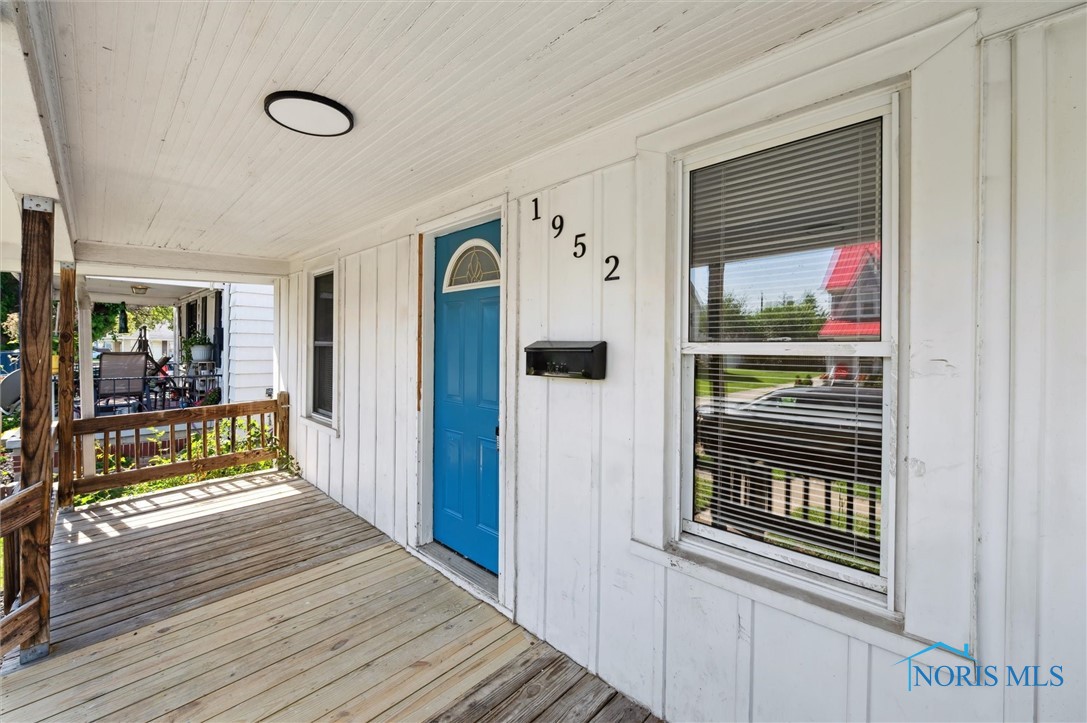 1952 Fairfax Road