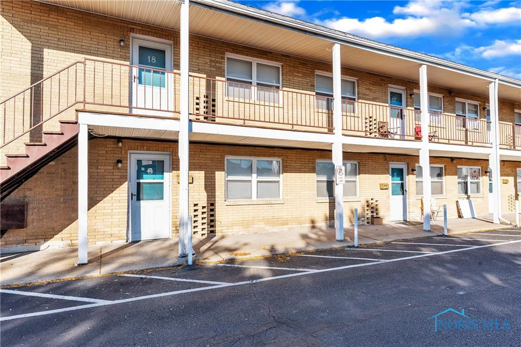 4425 Talmadge Road 16