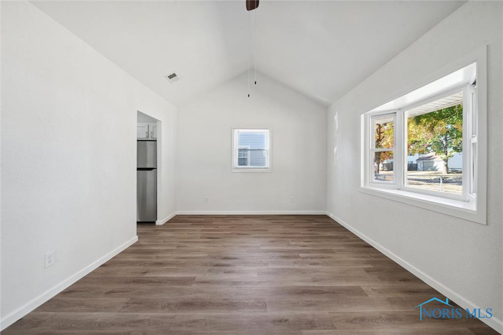 433 Mayfair Boulevard