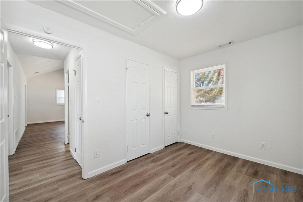 433 Mayfair Boulevard