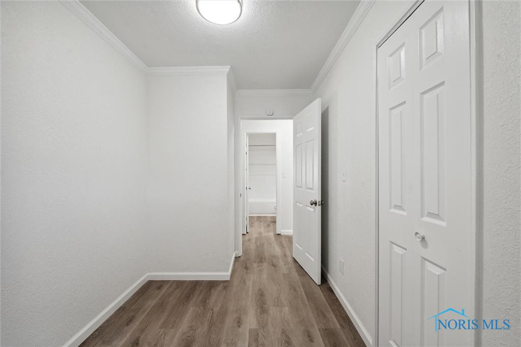 433 Mayfair Boulevard