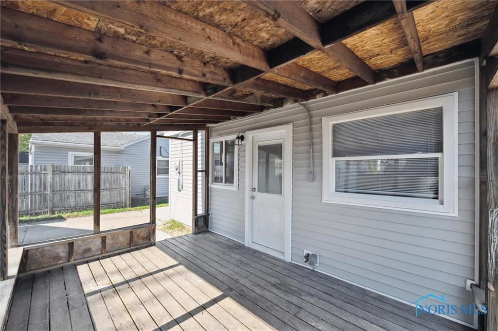 433 Mayfair Boulevard